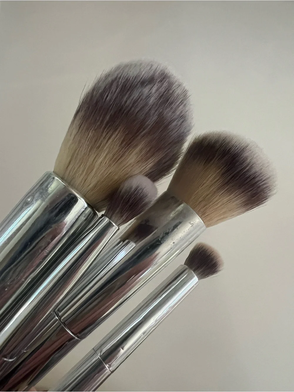 IT Cosmetics makeup brushes